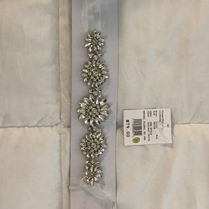 Wedding dress belt